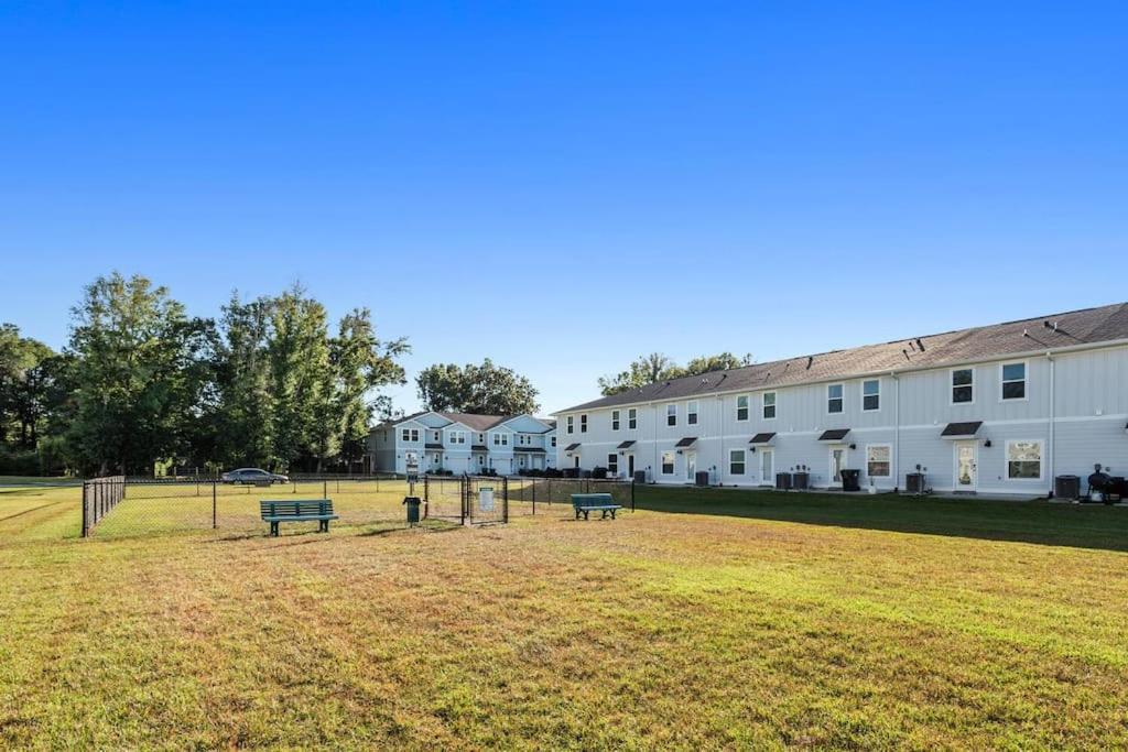 Luxury Townhome Near Downtown And Pensacola Beach ภายนอก รูปภาพ