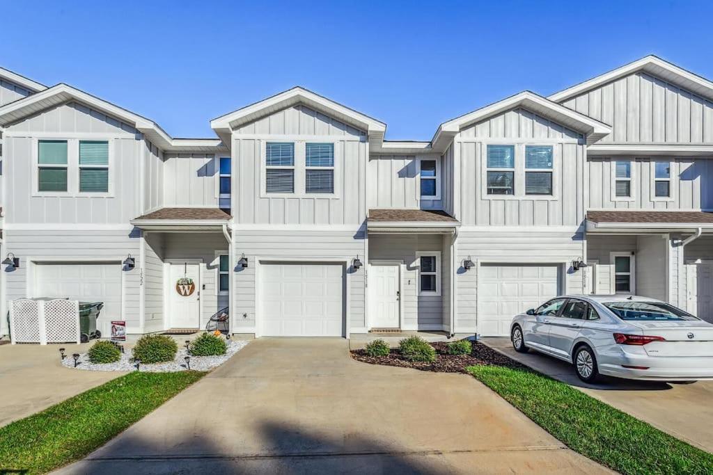 Luxury Townhome Near Downtown And Pensacola Beach ภายนอก รูปภาพ